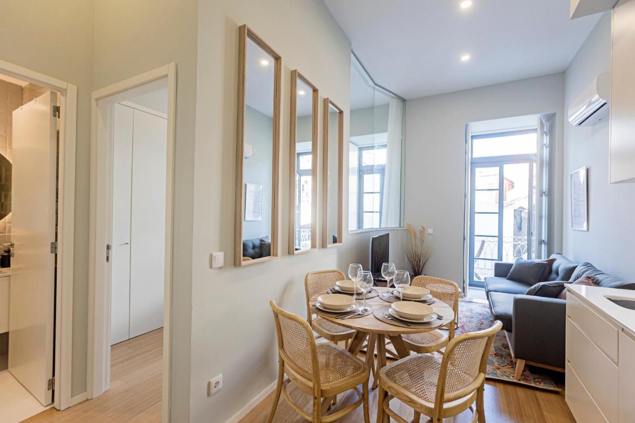 31 Janeiro 157 - Stylish 1Br W/ Ac & Balcony By Lovelystay Porto Exterior photo