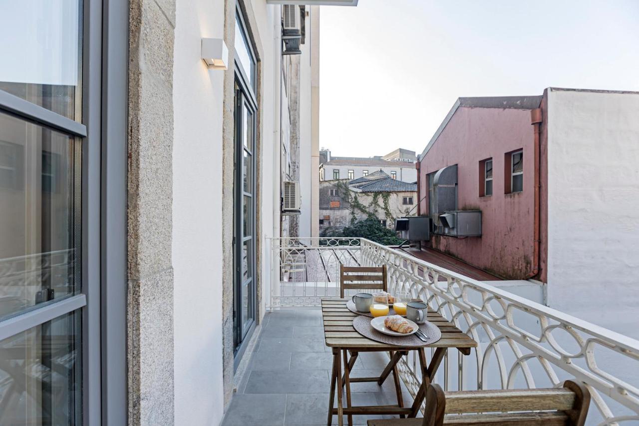 31 Janeiro 157 - Stylish 1Br W/ Ac & Balcony By Lovelystay Porto Exterior photo